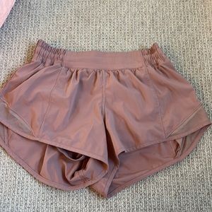 Lululemon Hotty hot shorts size 4